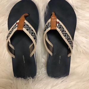 Tim Hilfiger Beach Flops